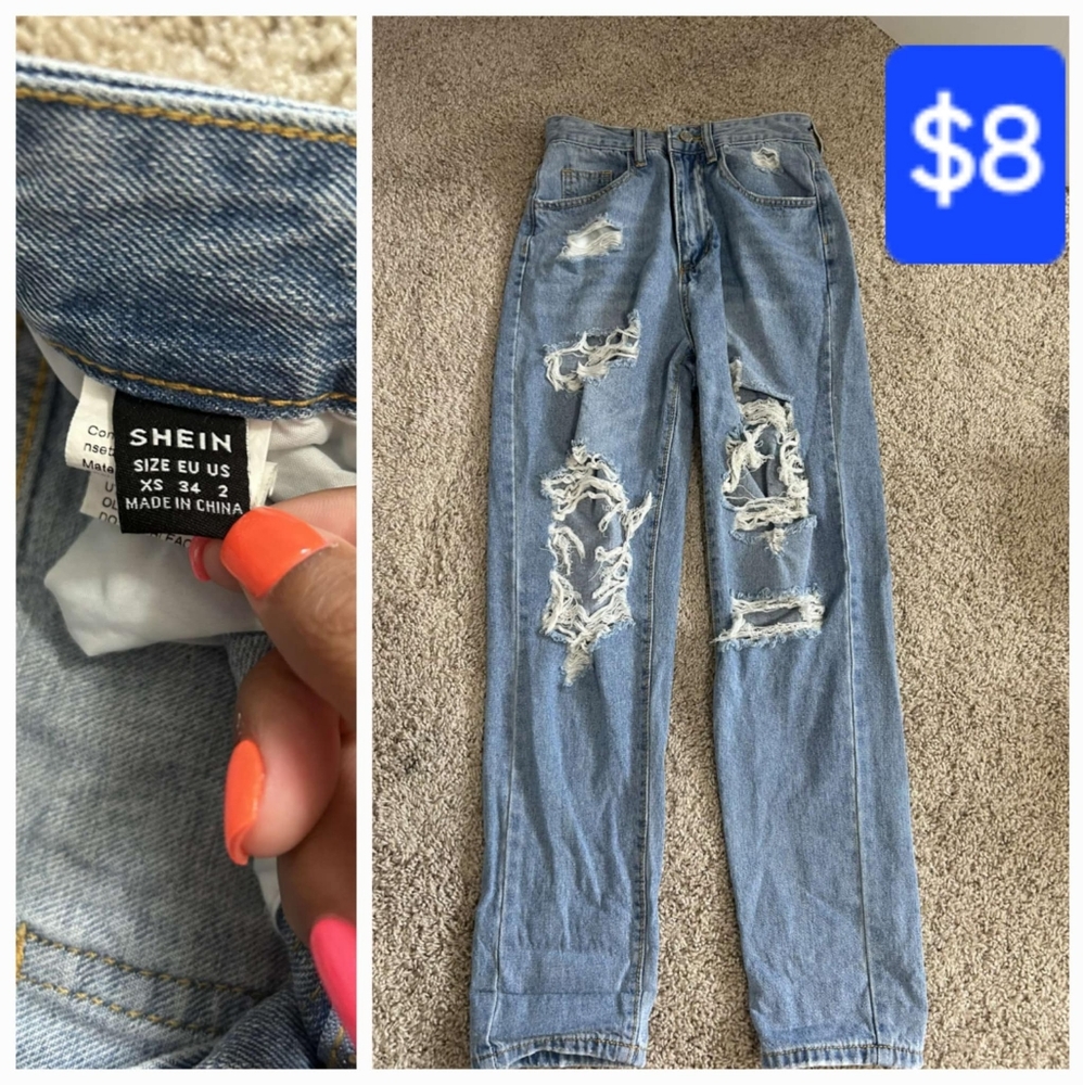 SHEIN Women's Blue Distressed Jeans